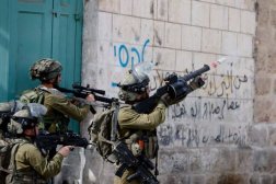 عناصر من القوات الإسرائيلية في الضفة الغربية (أرشيف - رويترز)